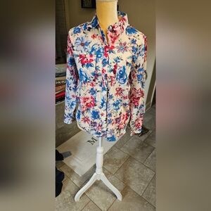 Gap boyfriend fit shirt